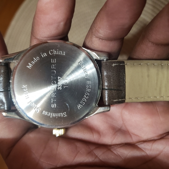 Wrist Watch - Picture 2 of 3